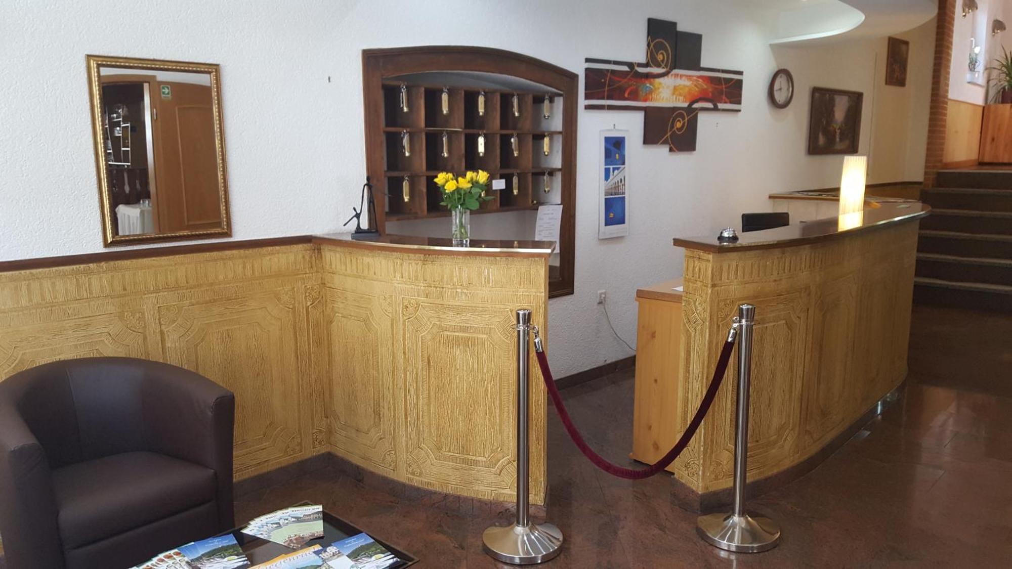 Pension Thuringer Hof Цигенрюк Екстер'єр фото
