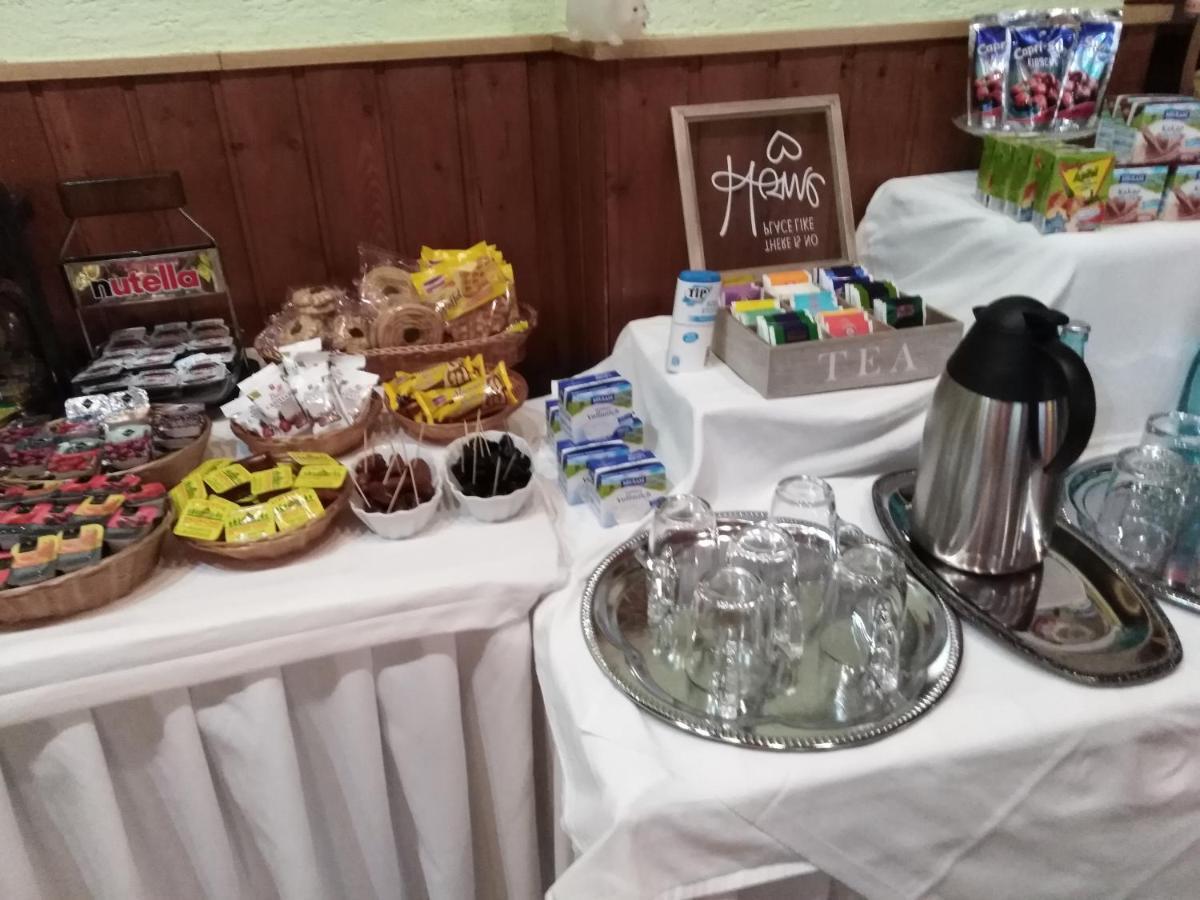 Pension Thuringer Hof Цигенрюк Екстер'єр фото